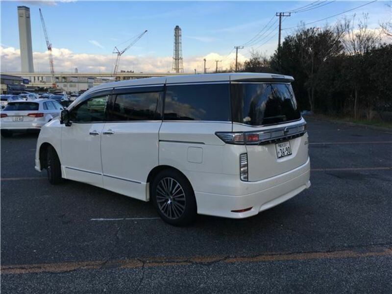 ELGRAND-12