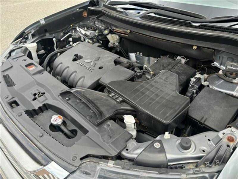OUTLANDER