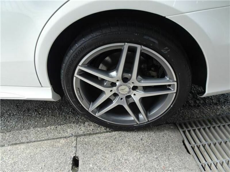 E-CLASS