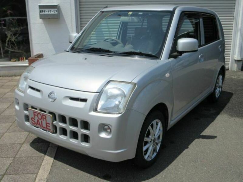 NISSAN PINO