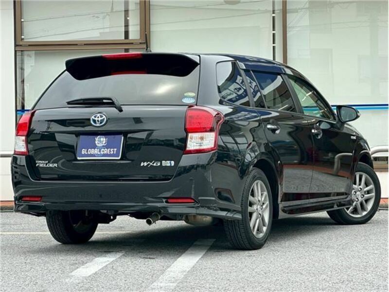 COROLLA FIELDER