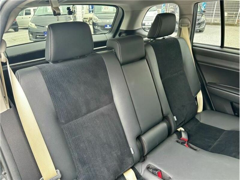 COROLLA FIELDER