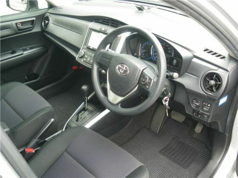 COROLLA FIELDER