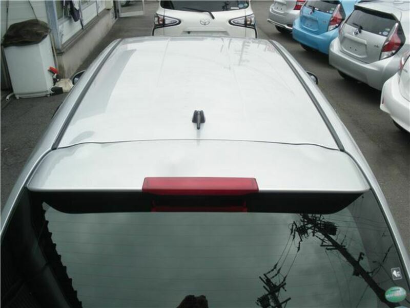 COROLLA FIELDER