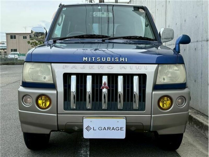 PAJERO MINI