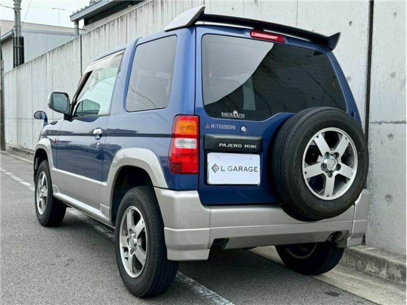 PAJERO MINI