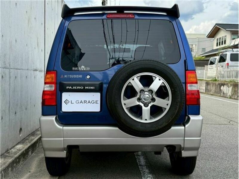 PAJERO MINI