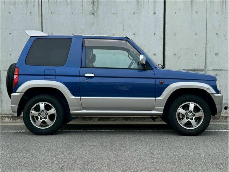 PAJERO MINI