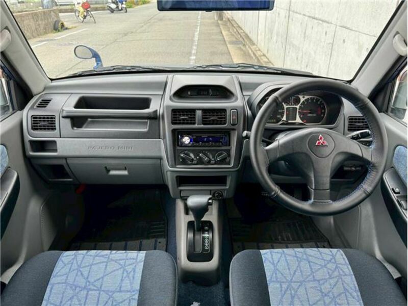 PAJERO MINI