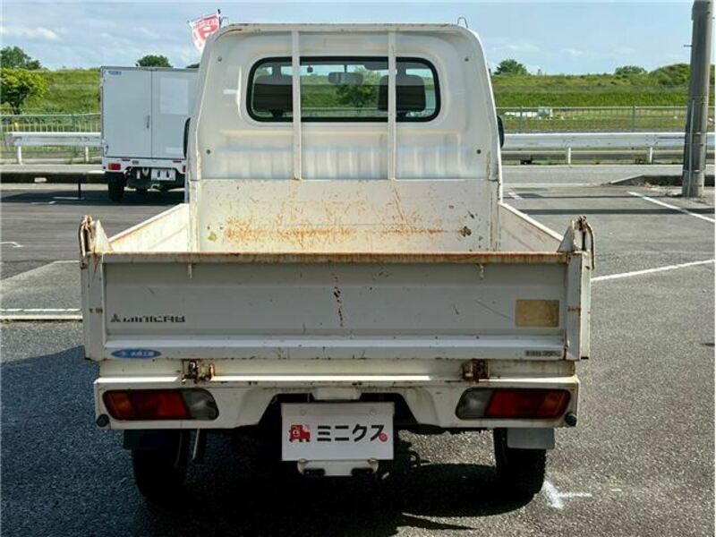 MINICAB TRUCK