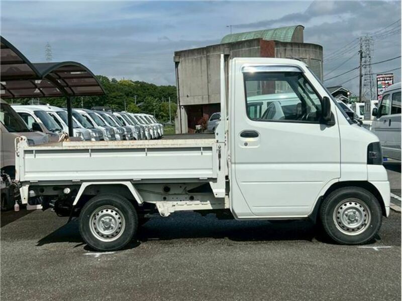 MINICAB TRUCK