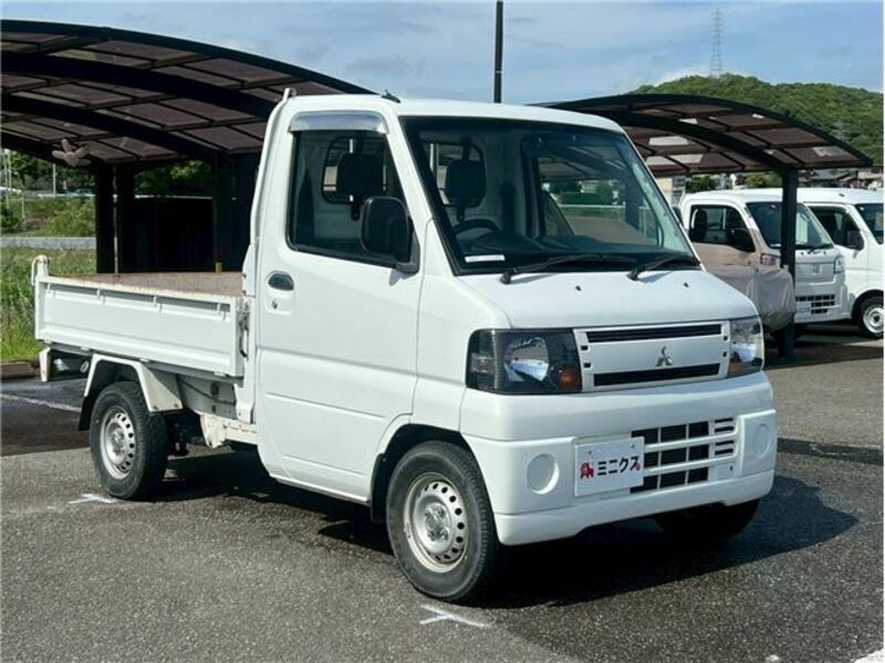 MINICAB TRUCK