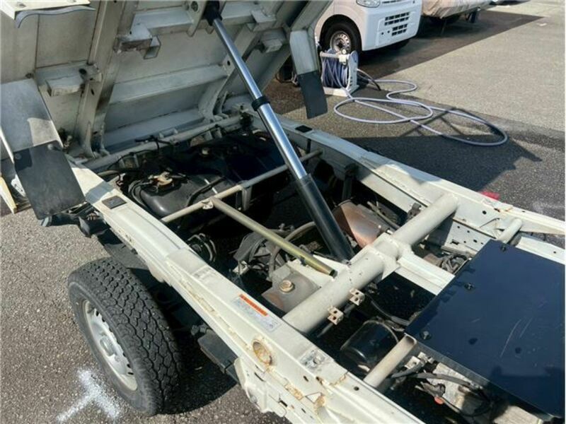 MINICAB TRUCK