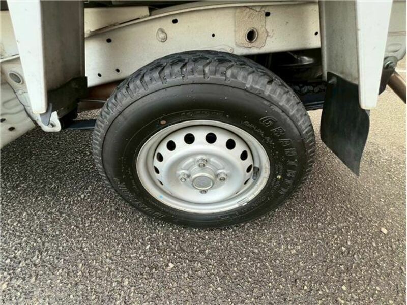MINICAB TRUCK
