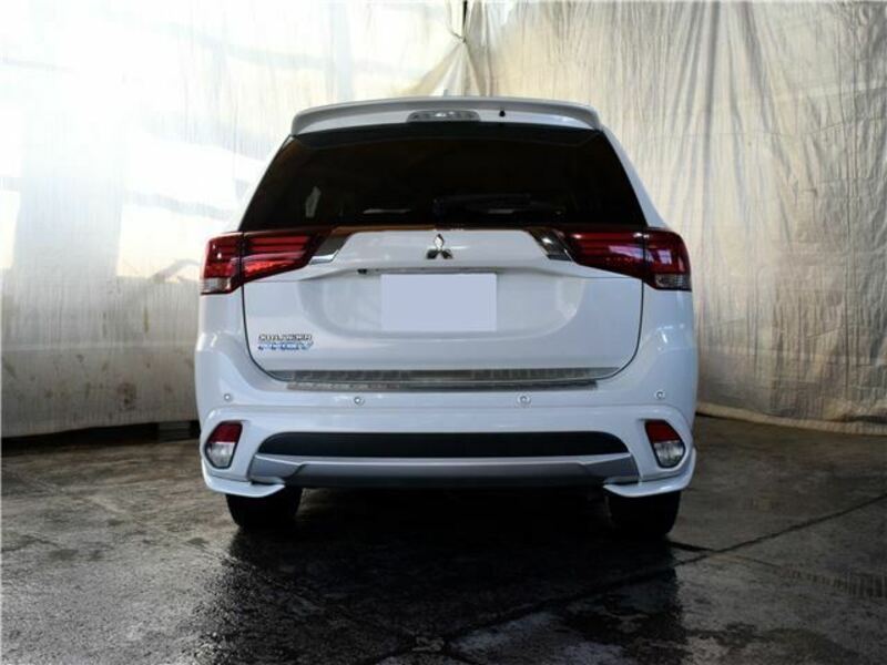 OUTLANDER PHEV