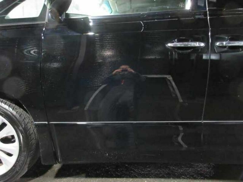 VELLFIRE-3