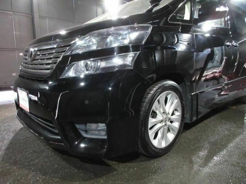 VELLFIRE-38