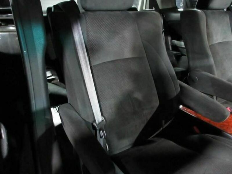 VELLFIRE-48