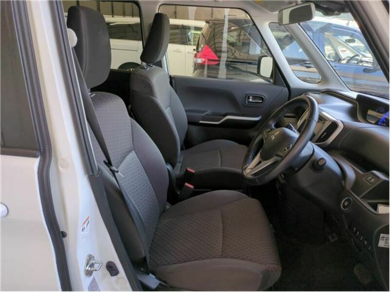 DELICA D2