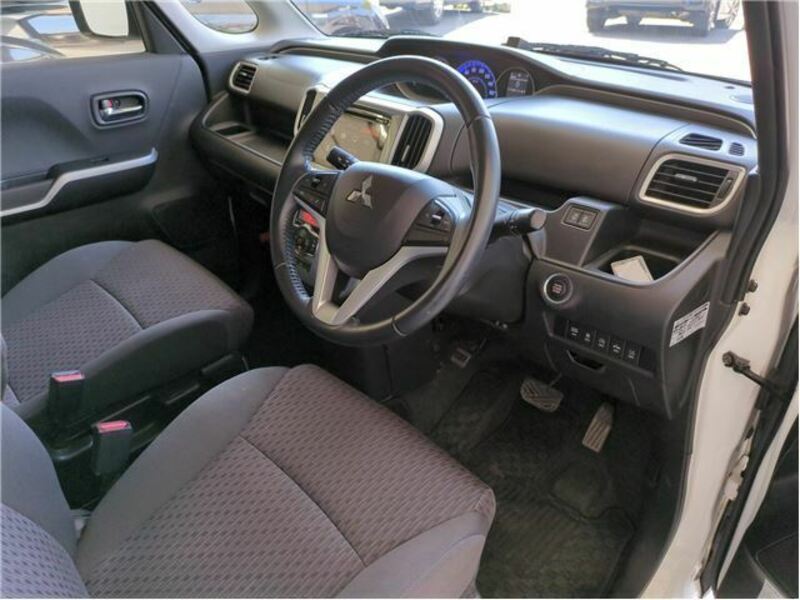 DELICA D2