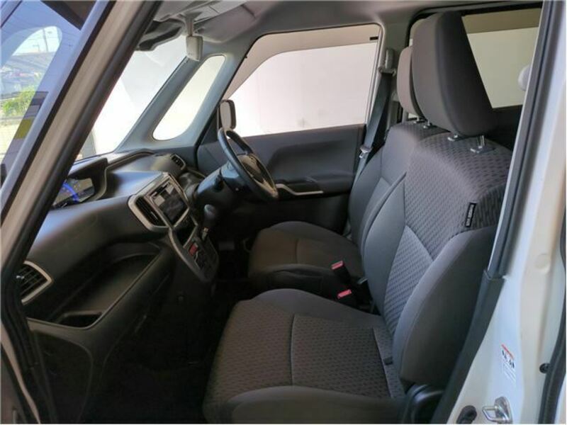 DELICA D2