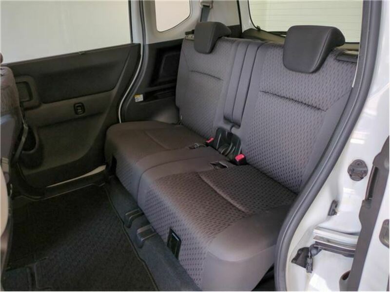 DELICA D2