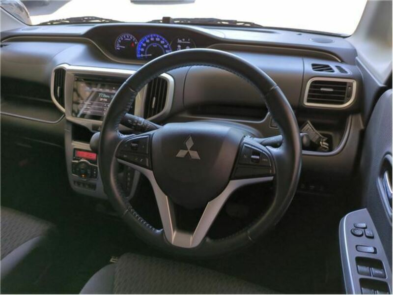 DELICA D2