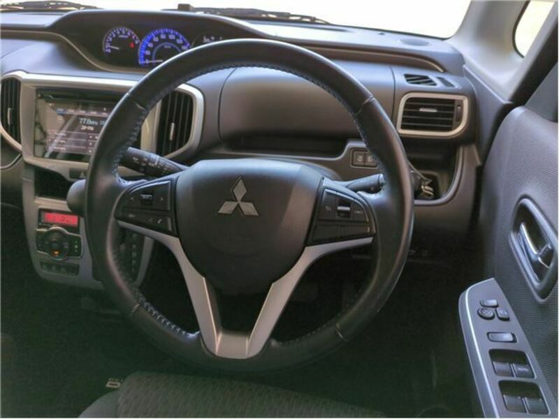 DELICA D2
