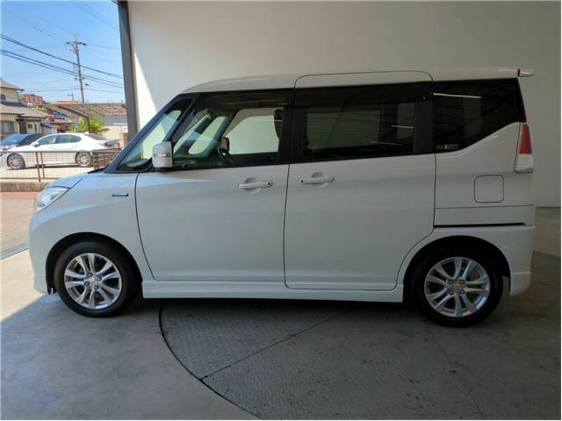 DELICA D2