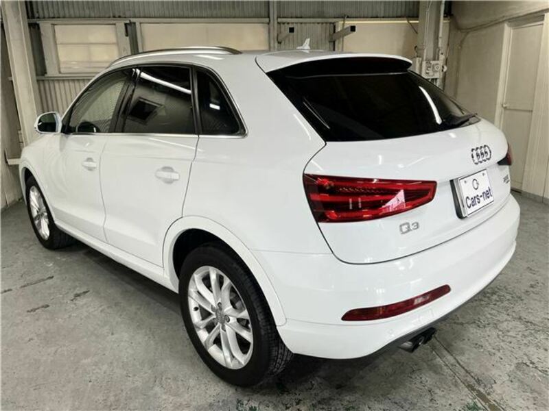 Q3