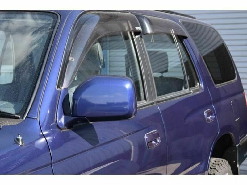 HILUX SURF
