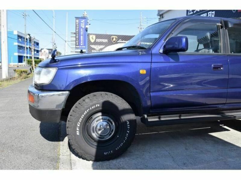 HILUX SURF