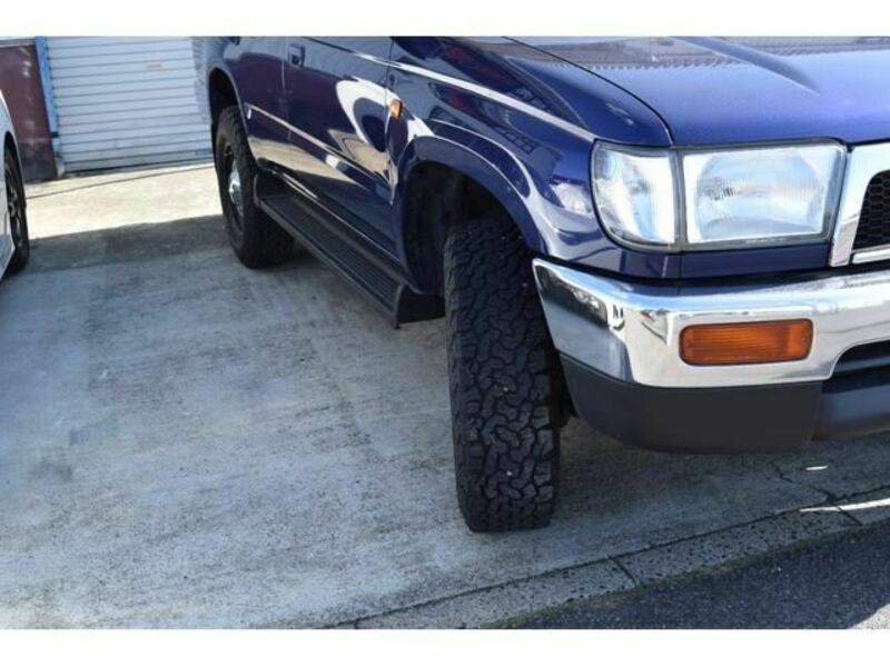 HILUX SURF