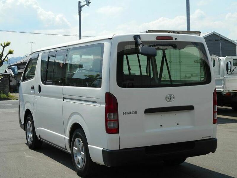 HIACE VAN