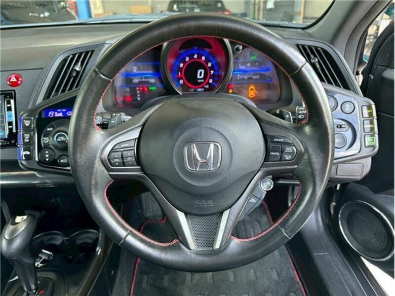 CR-Z