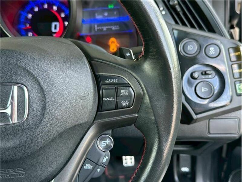 CR-Z