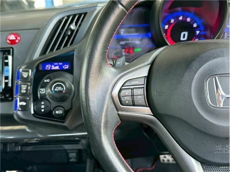 CR-Z