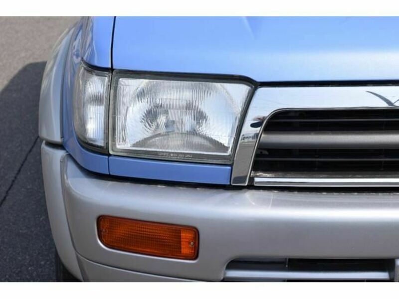 HILUX SURF