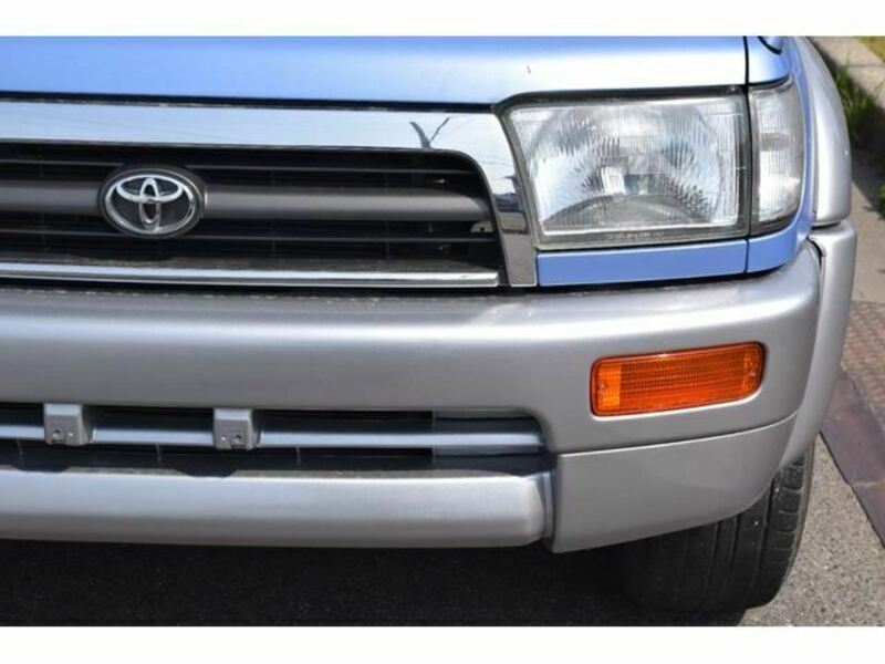 HILUX SURF