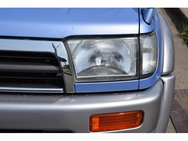 HILUX SURF