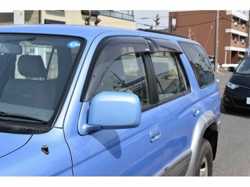 HILUX SURF