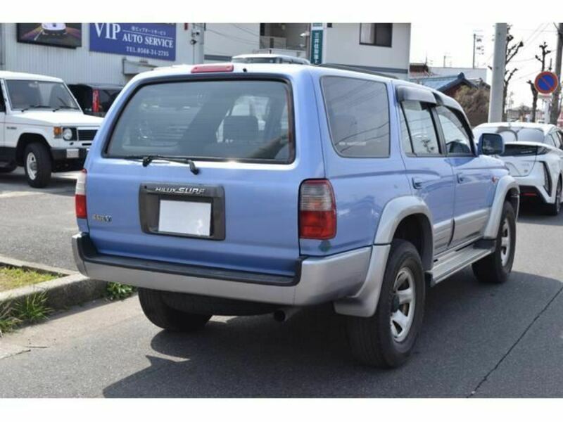 HILUX SURF