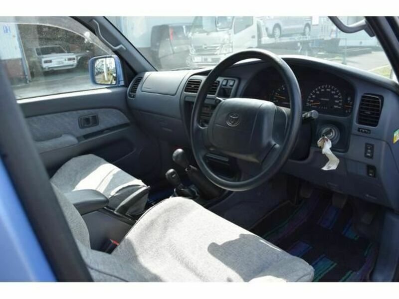 HILUX SURF