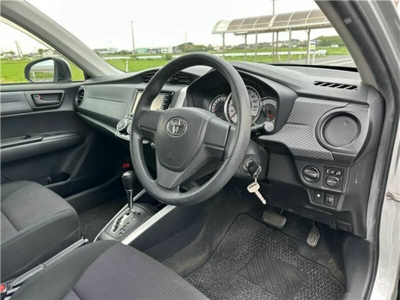 COROLLA FIELDER