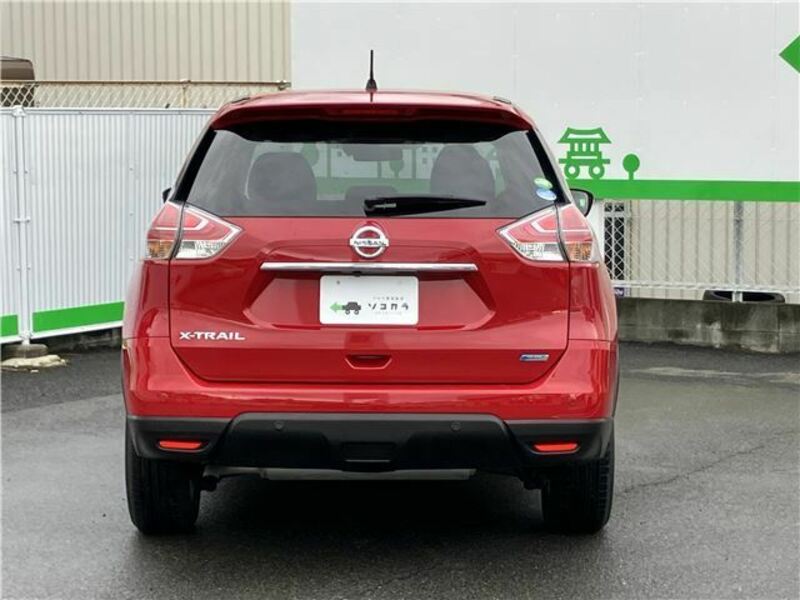 X-TRAIL