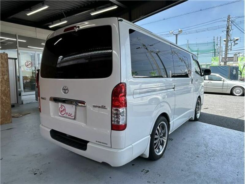 HIACE