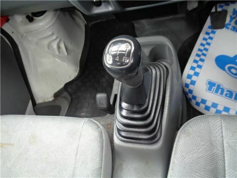 CLIPPER TRUCK