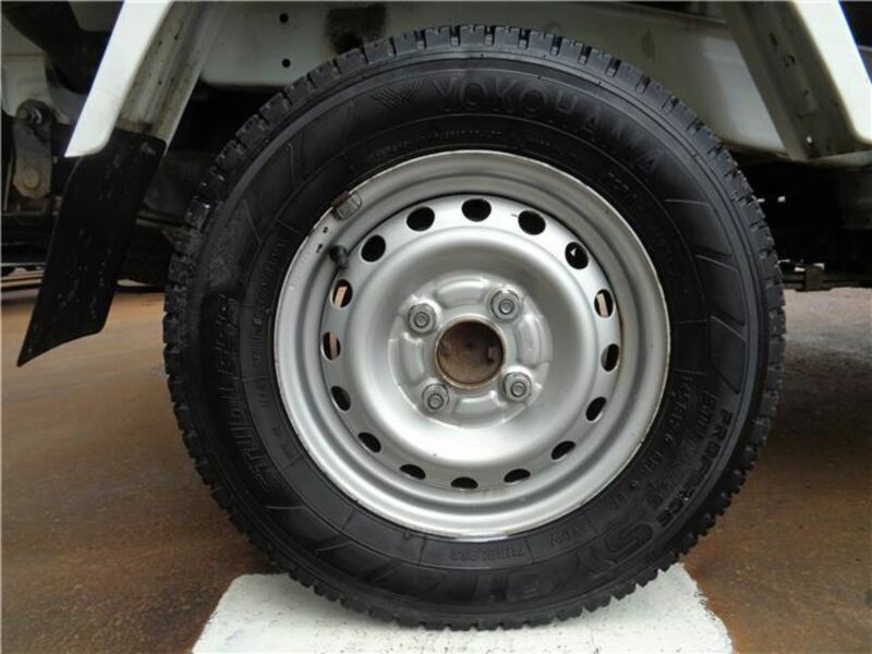 CLIPPER TRUCK
