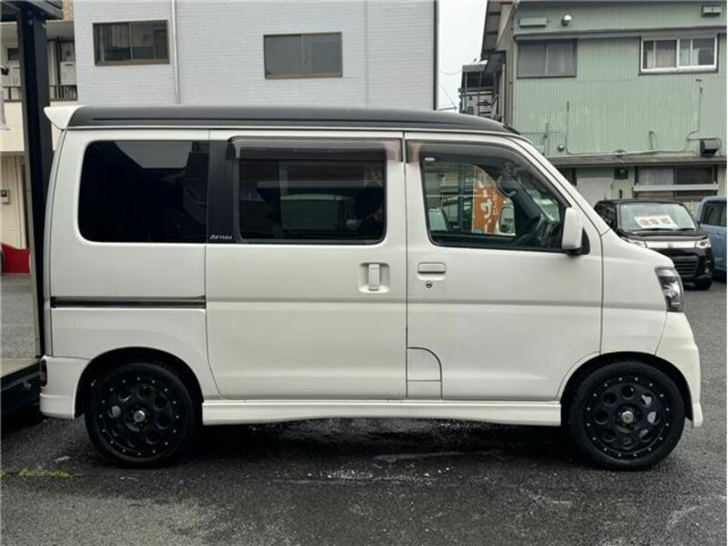 ATRAI WAGON