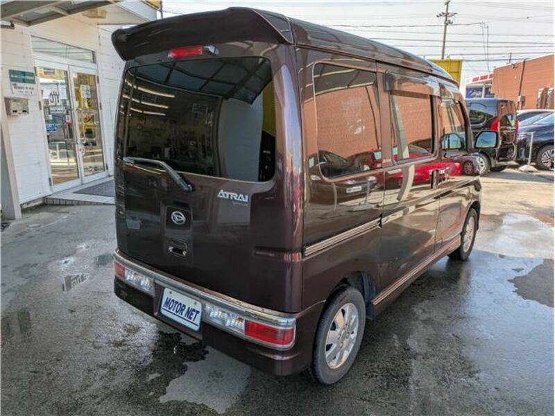 ATRAI WAGON